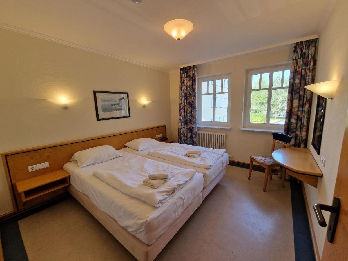 Komfort Mit 1 Schlafzimmer Und Balkon Im Obergeschoss 145 *